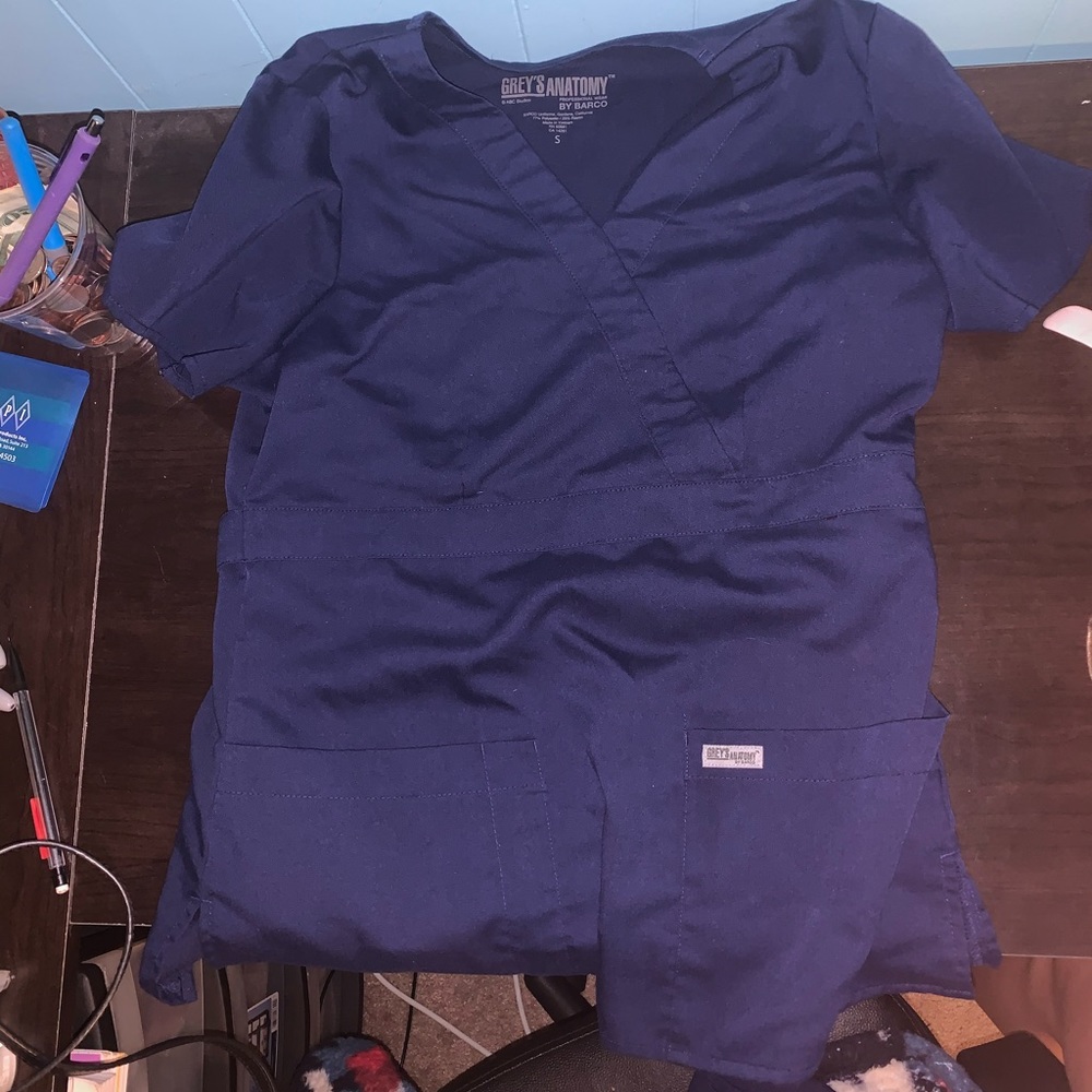 Greys anatomy scrubs